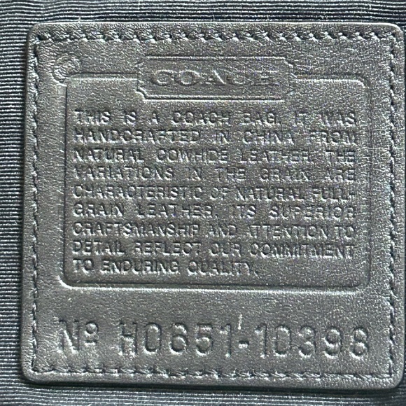 COACH Bleecker Leather Slim Duffle w/Convertible 2 Way Strap - Picture 11 of 11